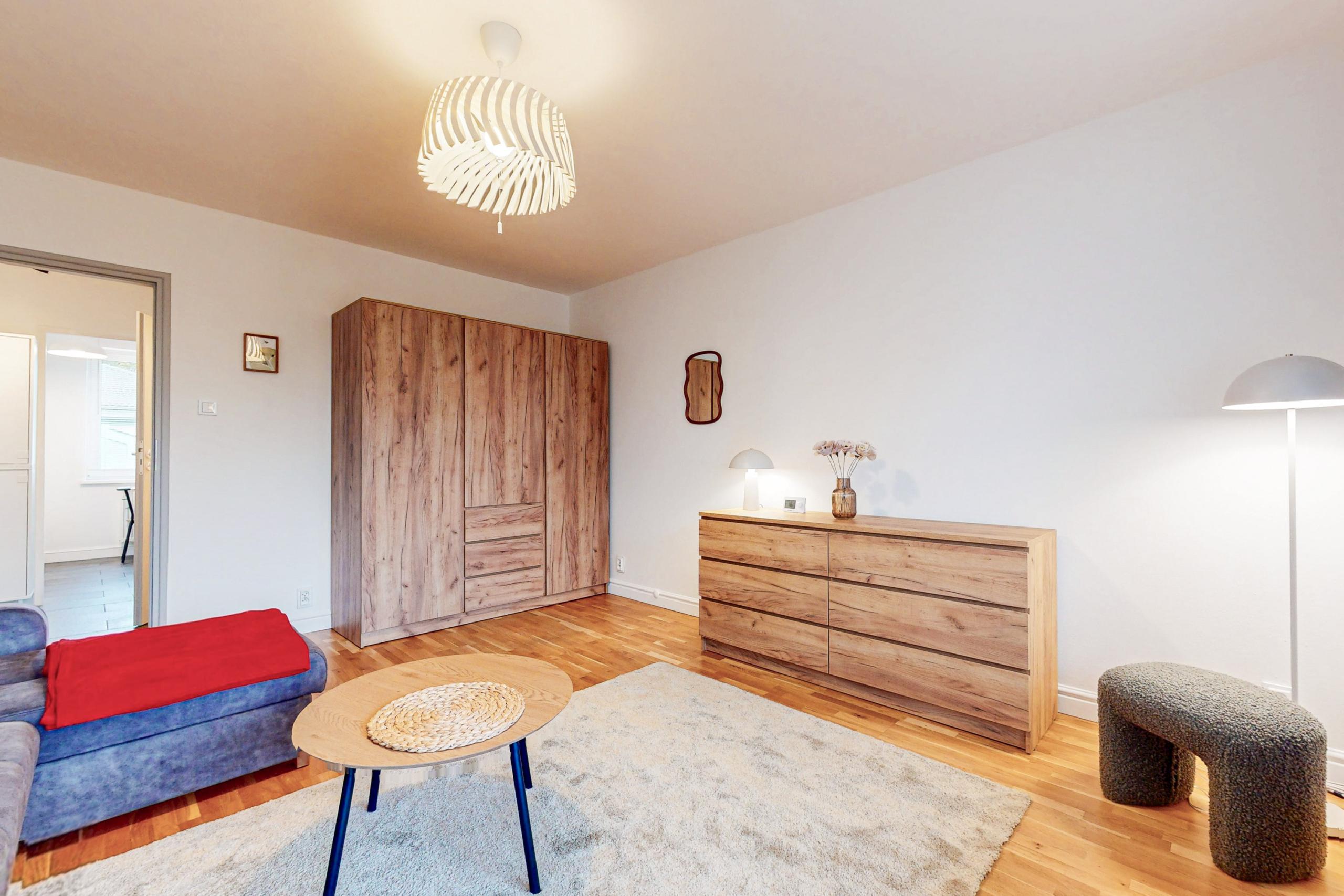 Kawalerka-z-odzielna-kuchnia-10122025_162902-12